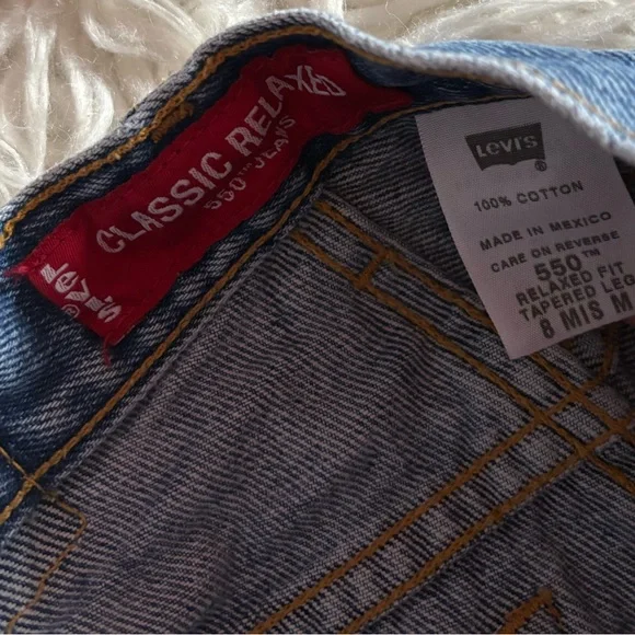 Levi’s 550 Relaxed Fit High Rise Denim Shorts Size 8 M - Picture 4 of 6